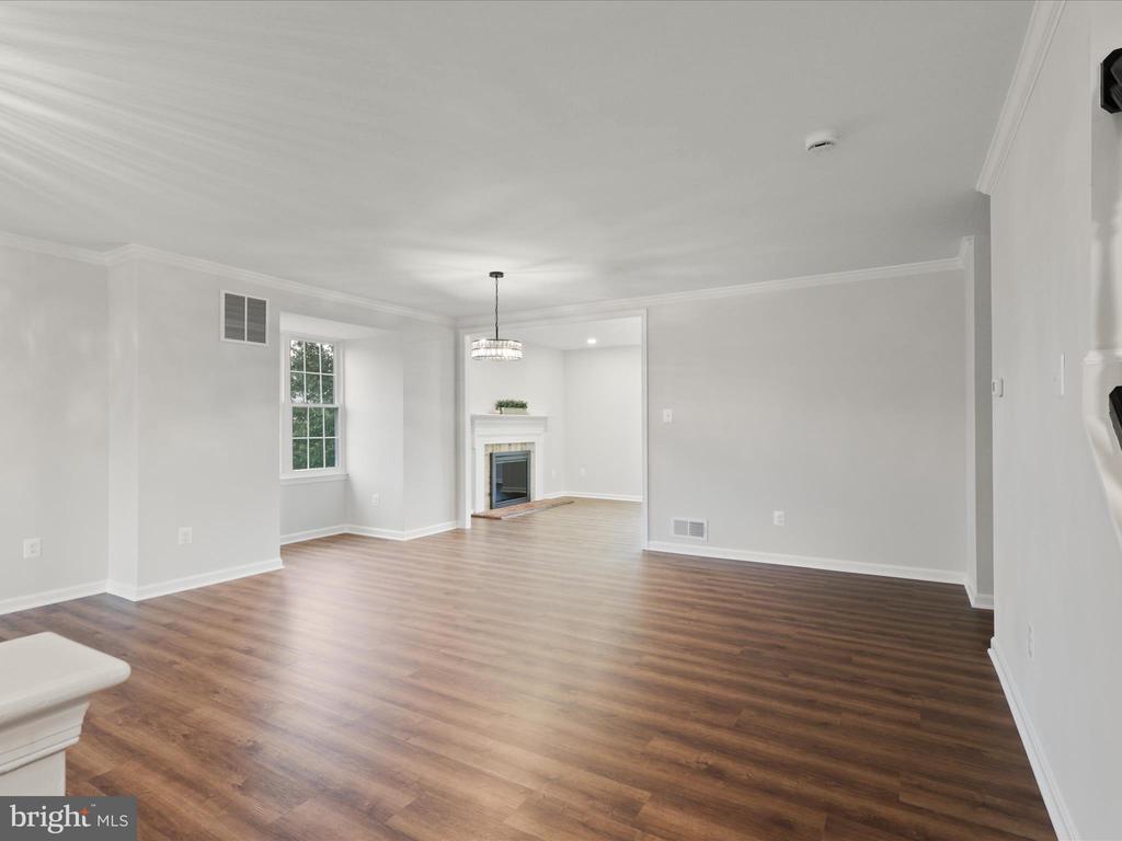 21098 FIRESIDE COURT