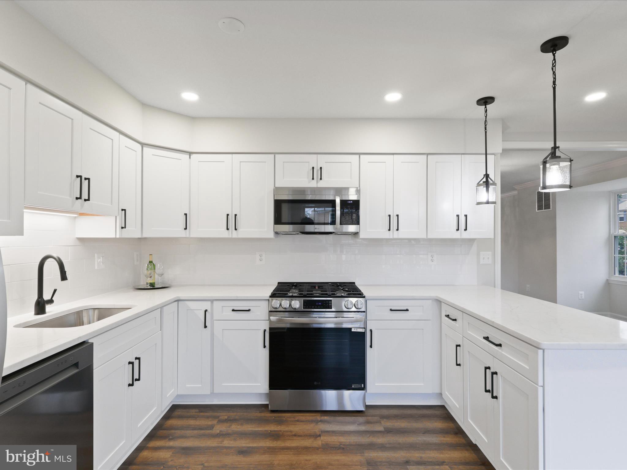 21098 FIRESIDE COURT