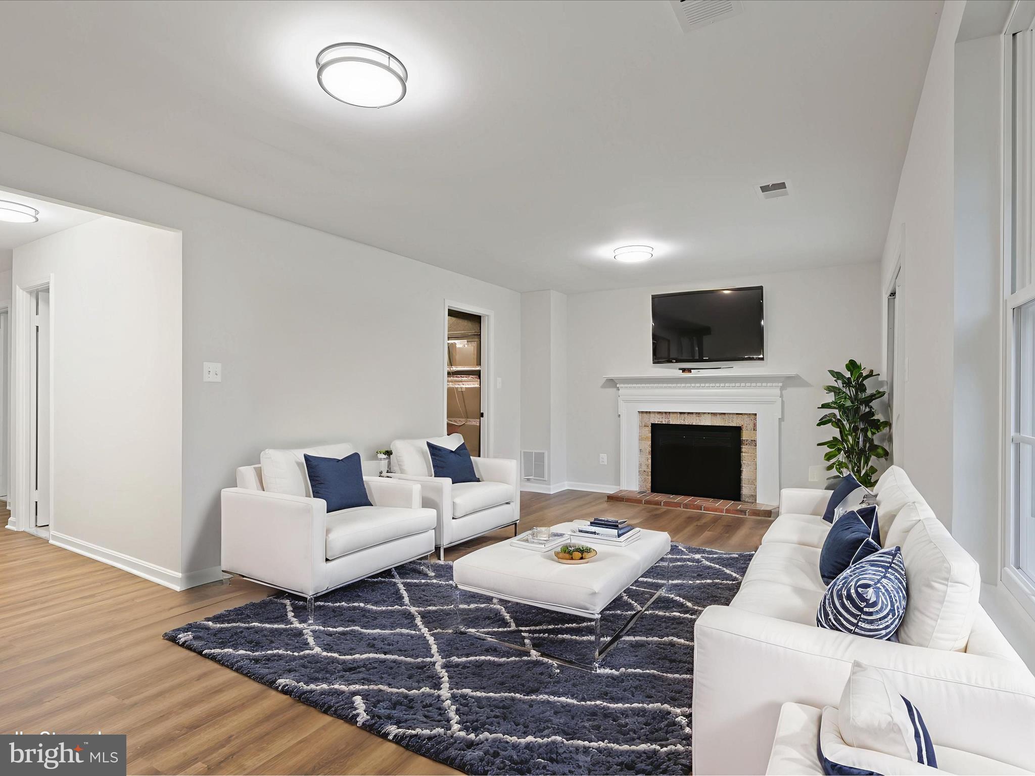 21098 FIRESIDE COURT