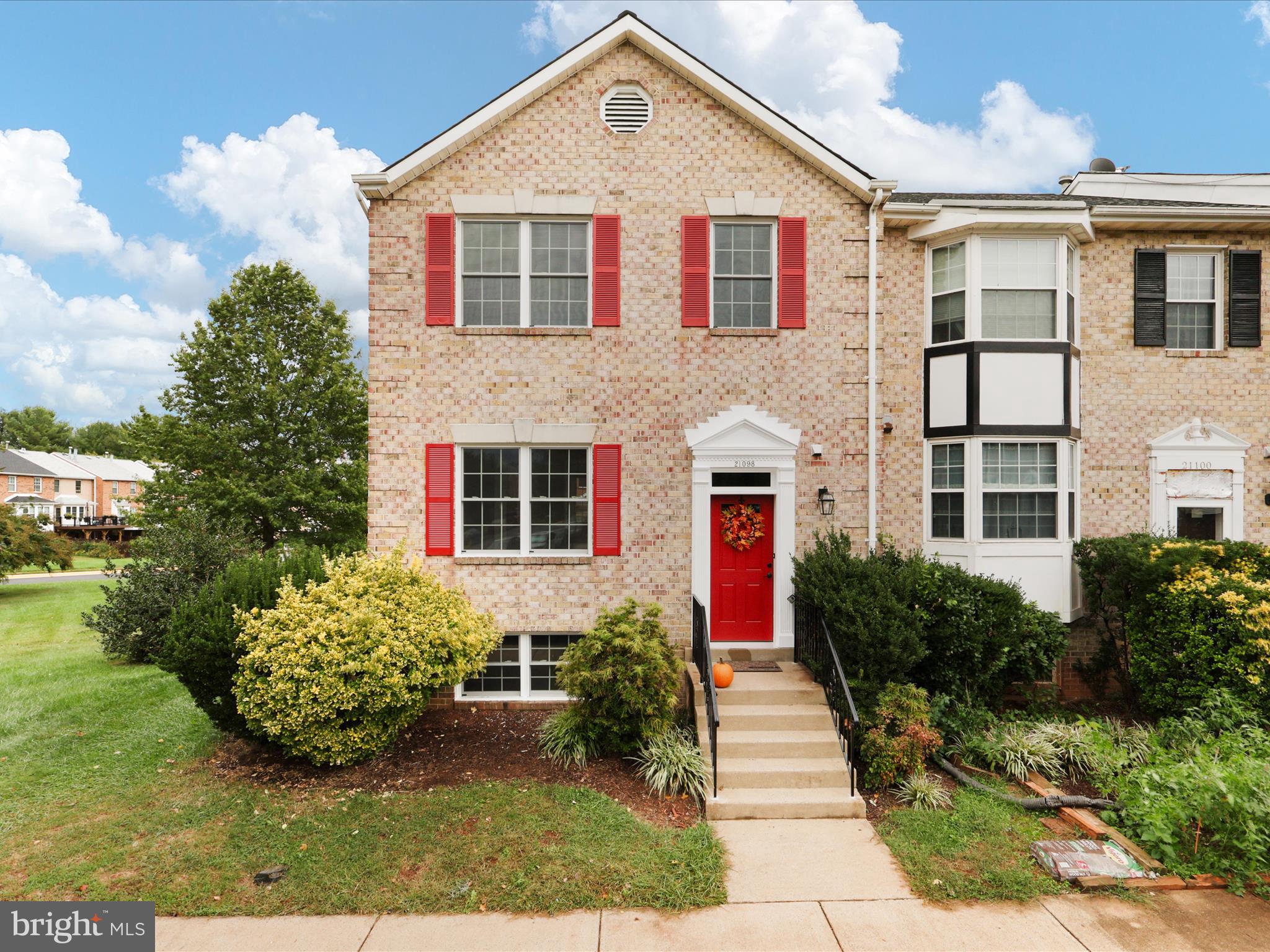 21098 FIRESIDE COURT