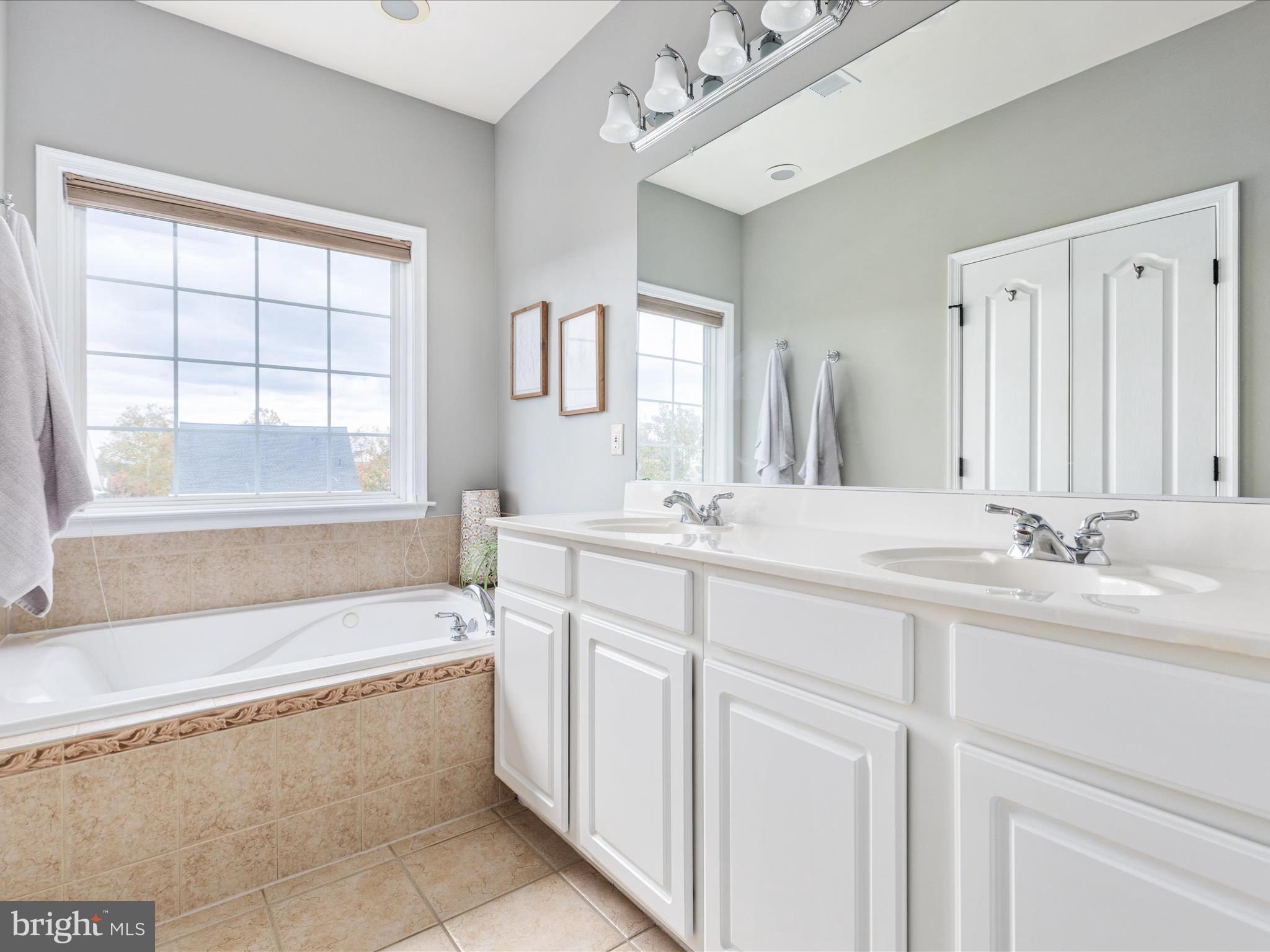 42533 MAGELLAN SQUARE