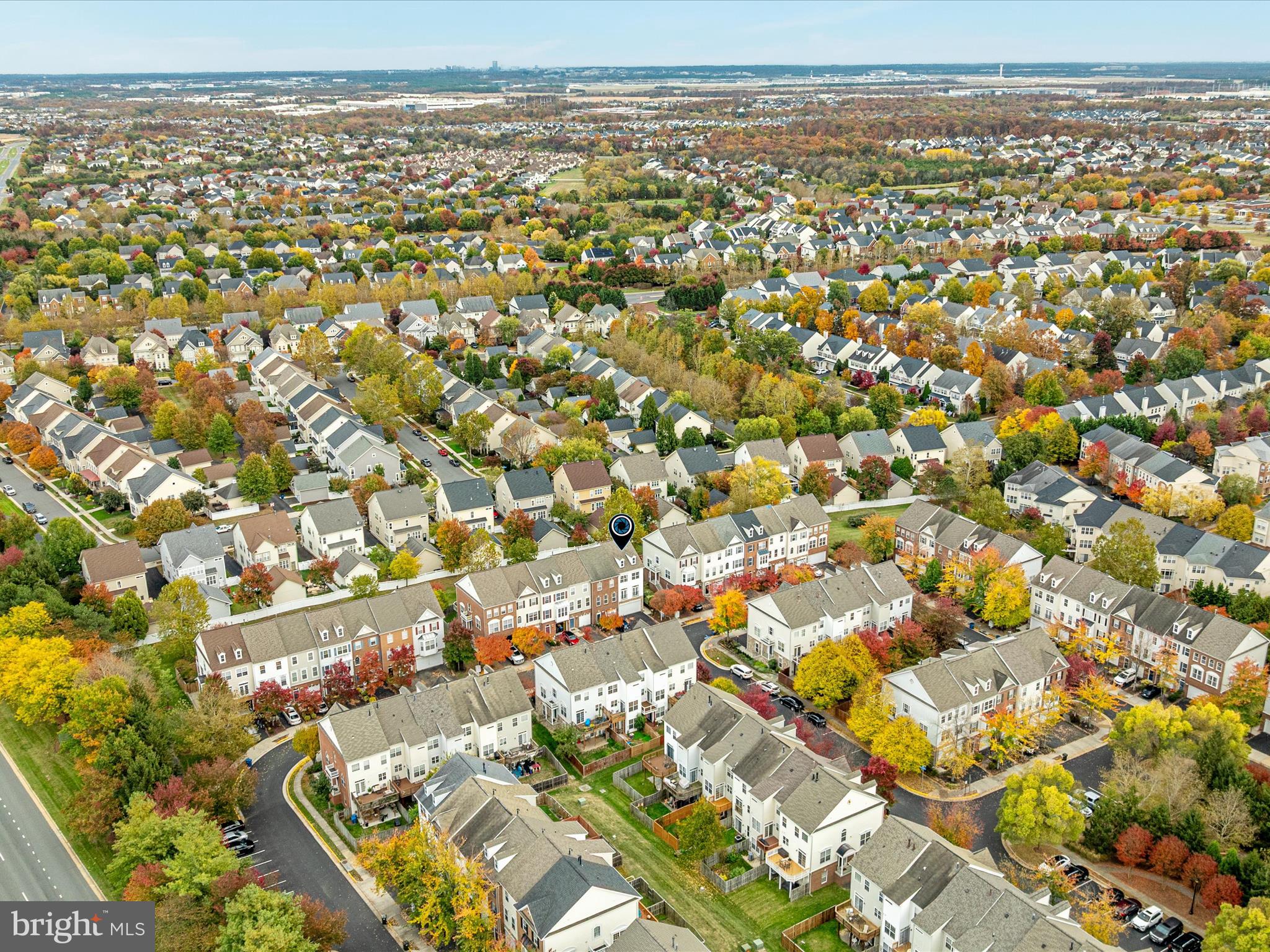 42533 MAGELLAN SQUARE