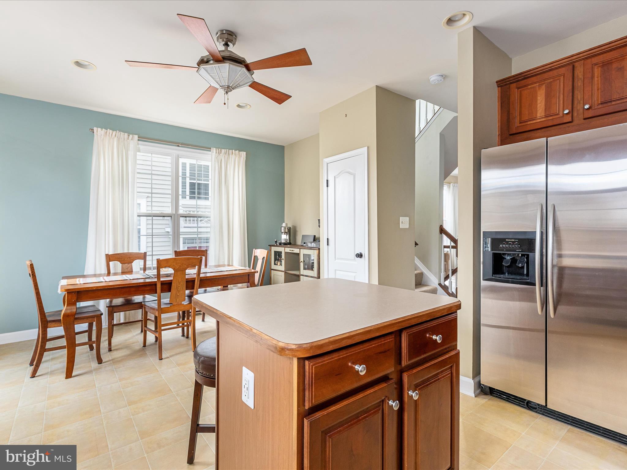 42533 MAGELLAN SQUARE