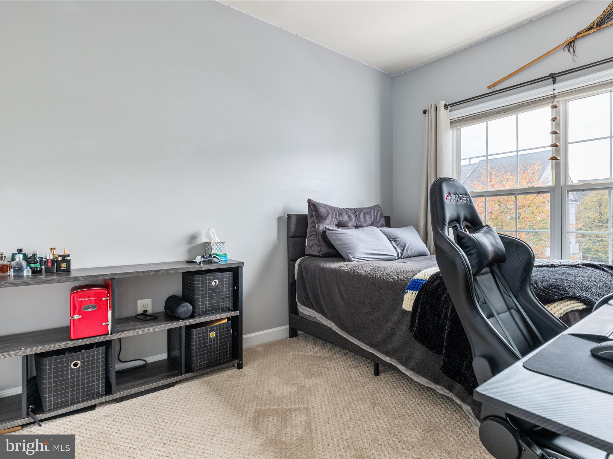 42533 MAGELLAN SQUARE