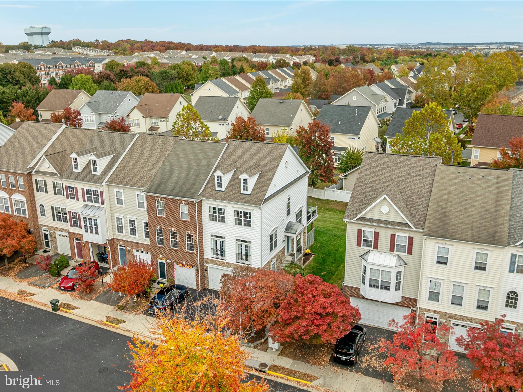 42533 MAGELLAN SQUARE