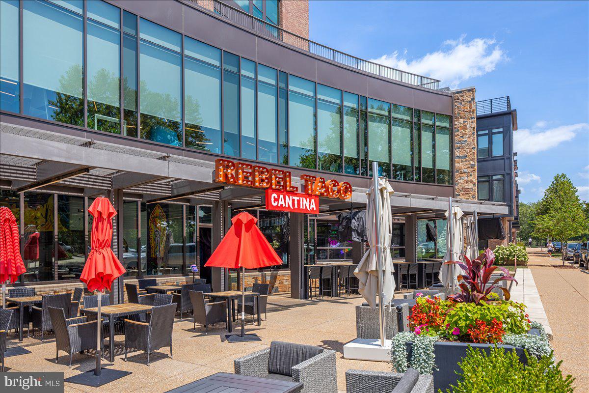 42533 MAGELLAN SQUARE