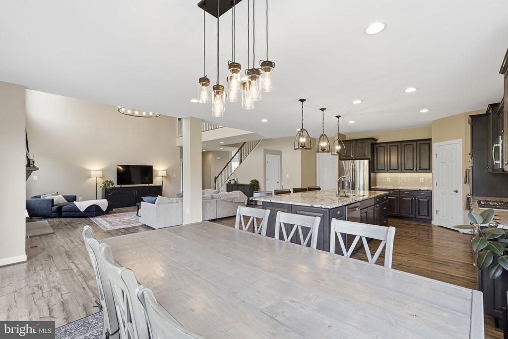 38640 WOODSAGE COURT
