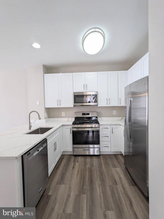 46178 CECIL TERRACE