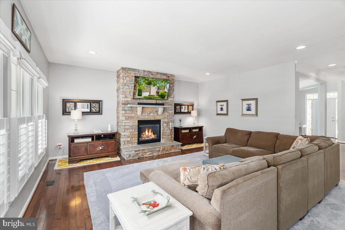 25030 GRAYWACKE DRIVE