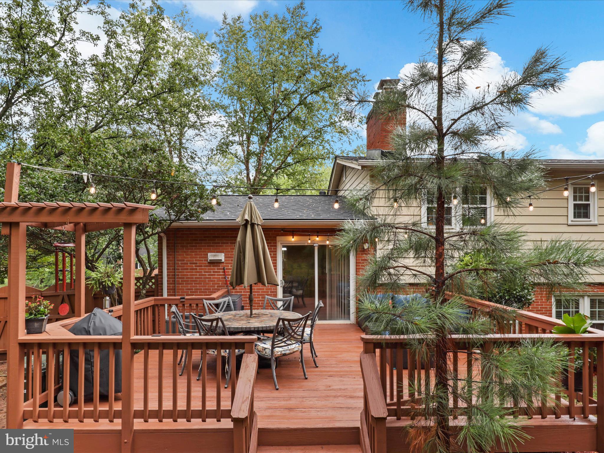 8702 Fort Dr