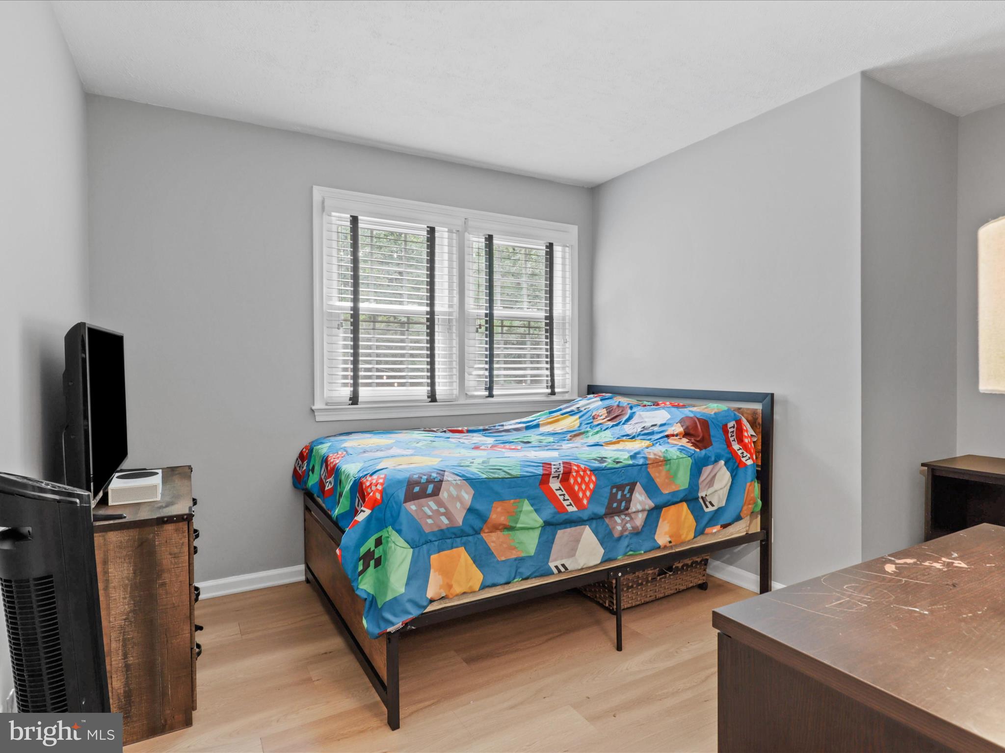 8702 Fort Dr