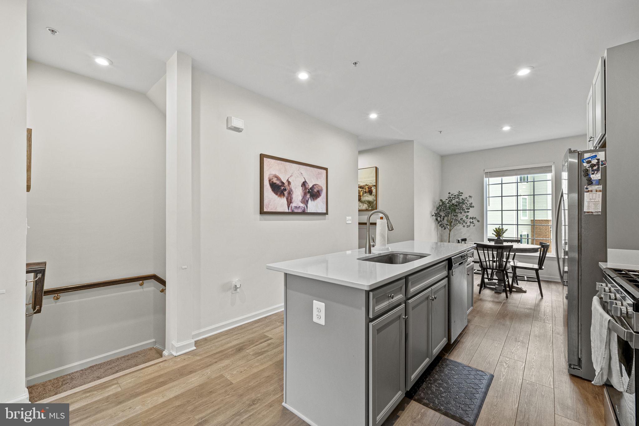 8230 Knight Station Way