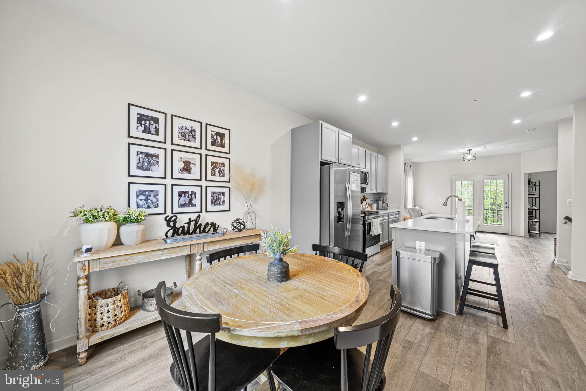 8230 Knight Station Way