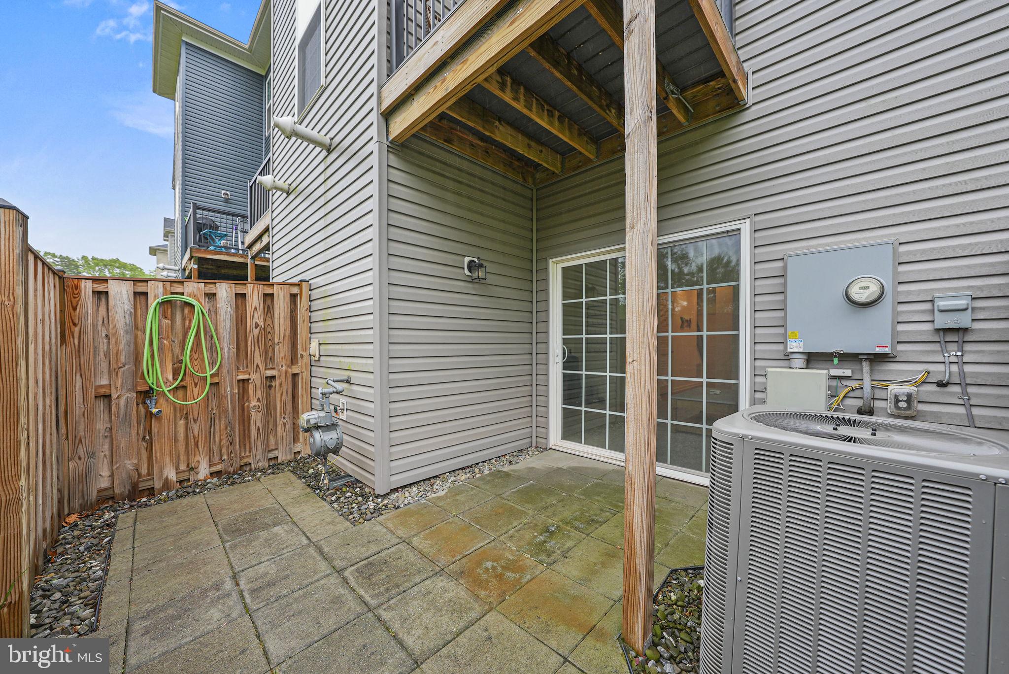 8230 Knight Station Way