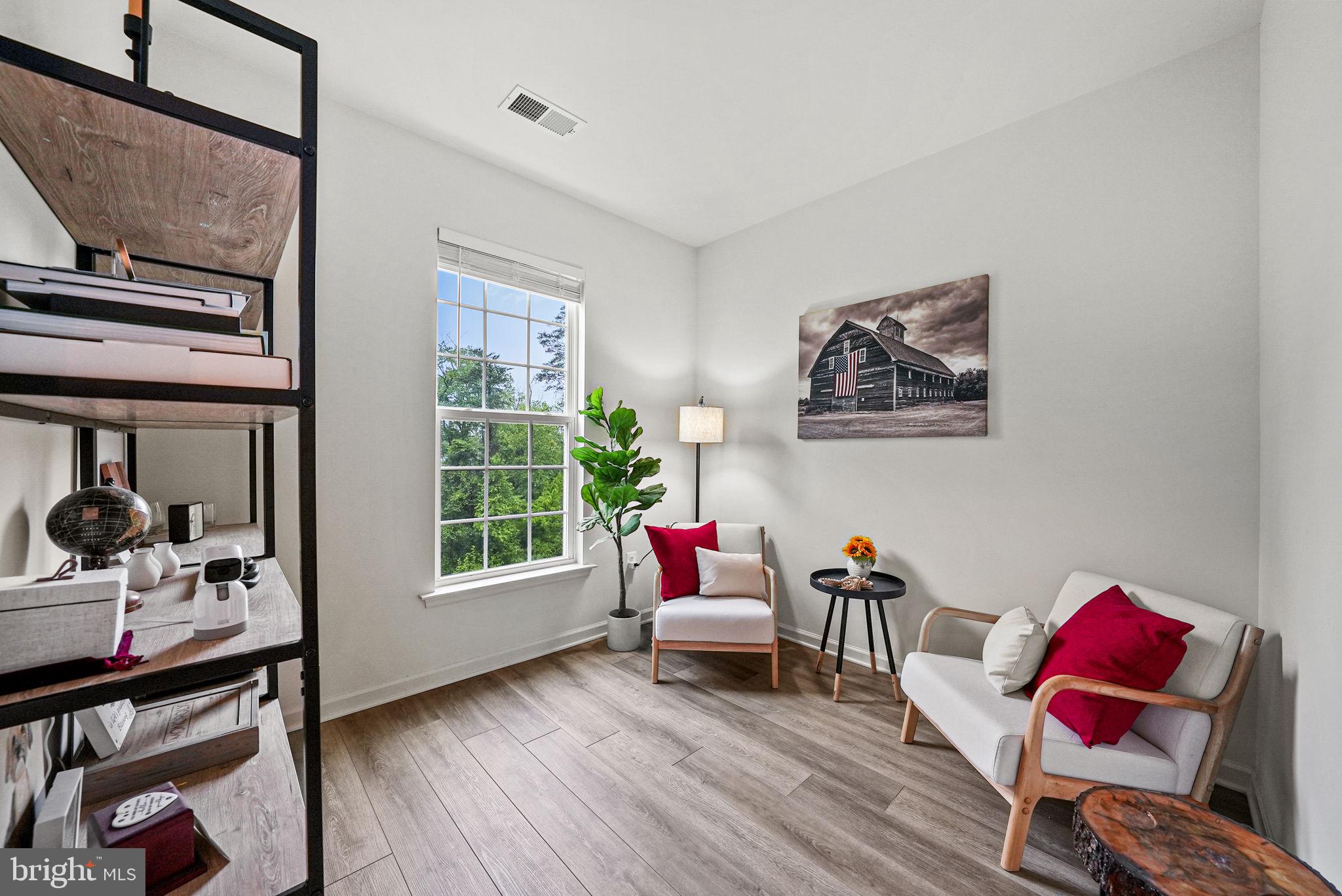 8230 Knight Station Way