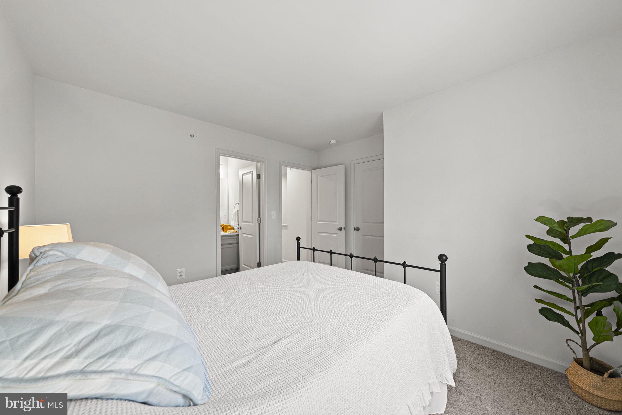 8230 Knight Station Way