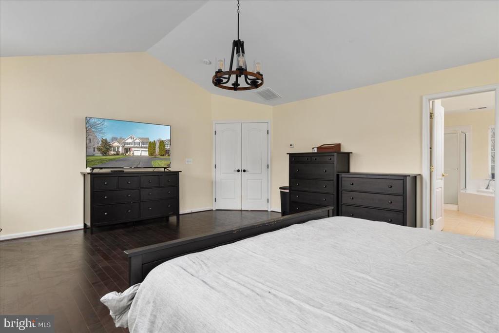 10693 Tattersall Dr