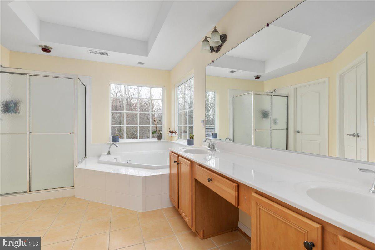 10693 Tattersall Dr