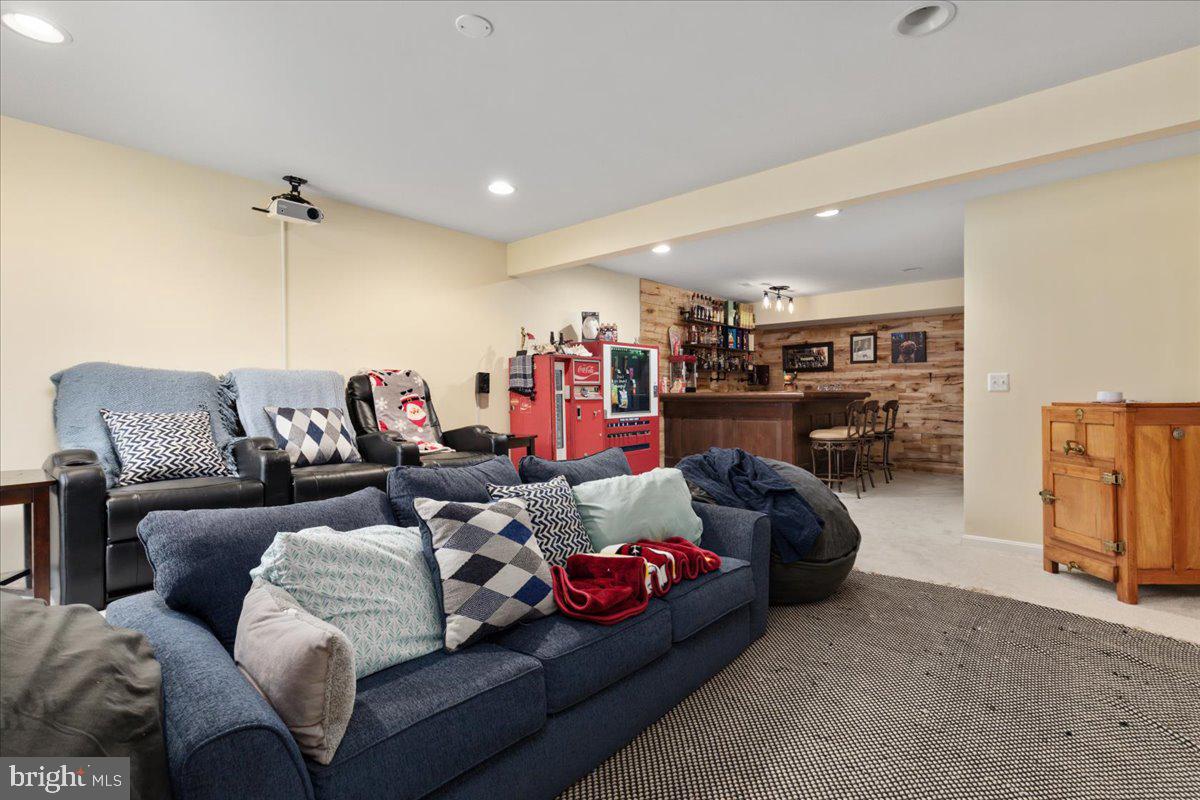 10693 Tattersall Dr