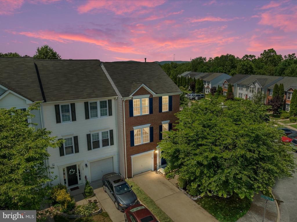 7100 Wheeling Way