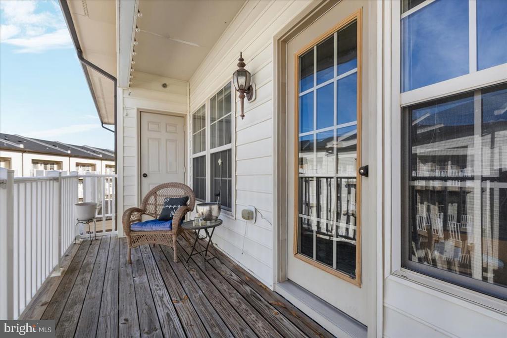 7828 CEDAR BRANCH DRIVE