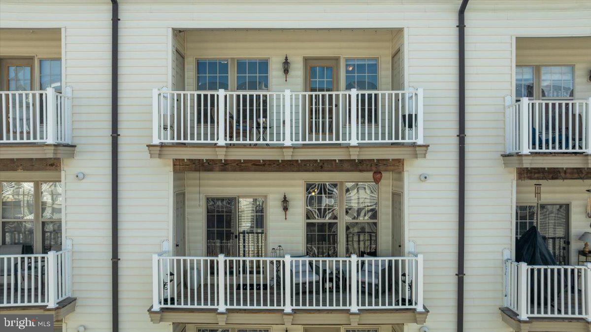 7828 CEDAR BRANCH DRIVE