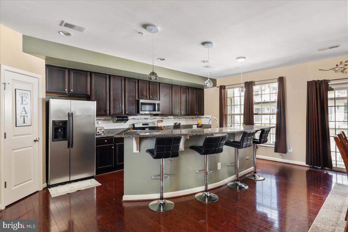 7828 CEDAR BRANCH DRIVE