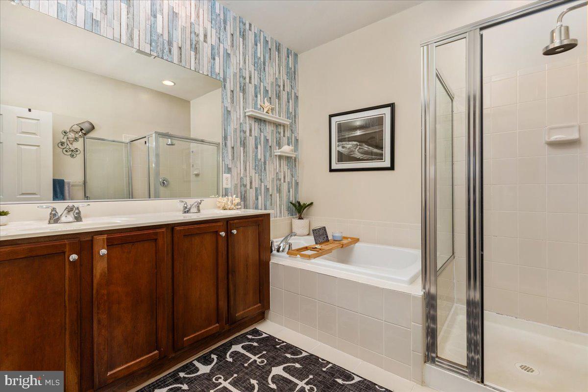 7828 CEDAR BRANCH DRIVE