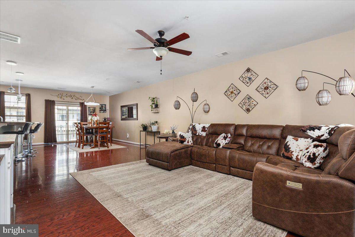 7828 CEDAR BRANCH DRIVE