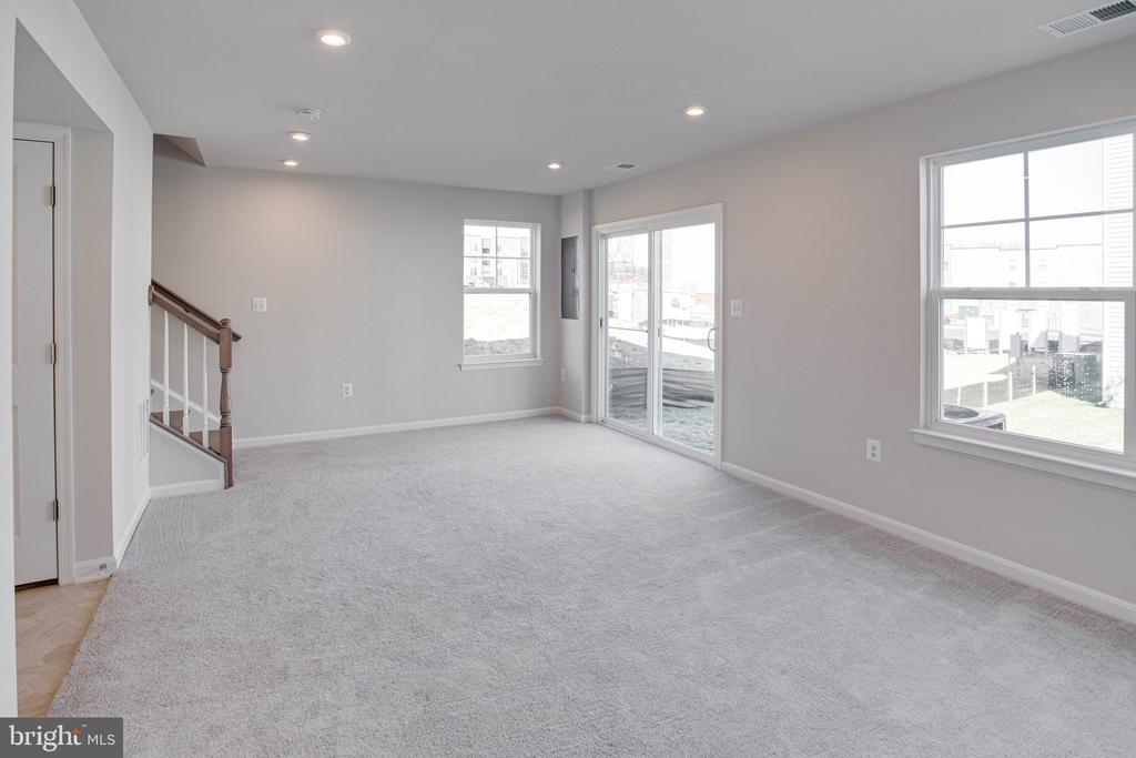3978 SHIRE MEADOW LANE