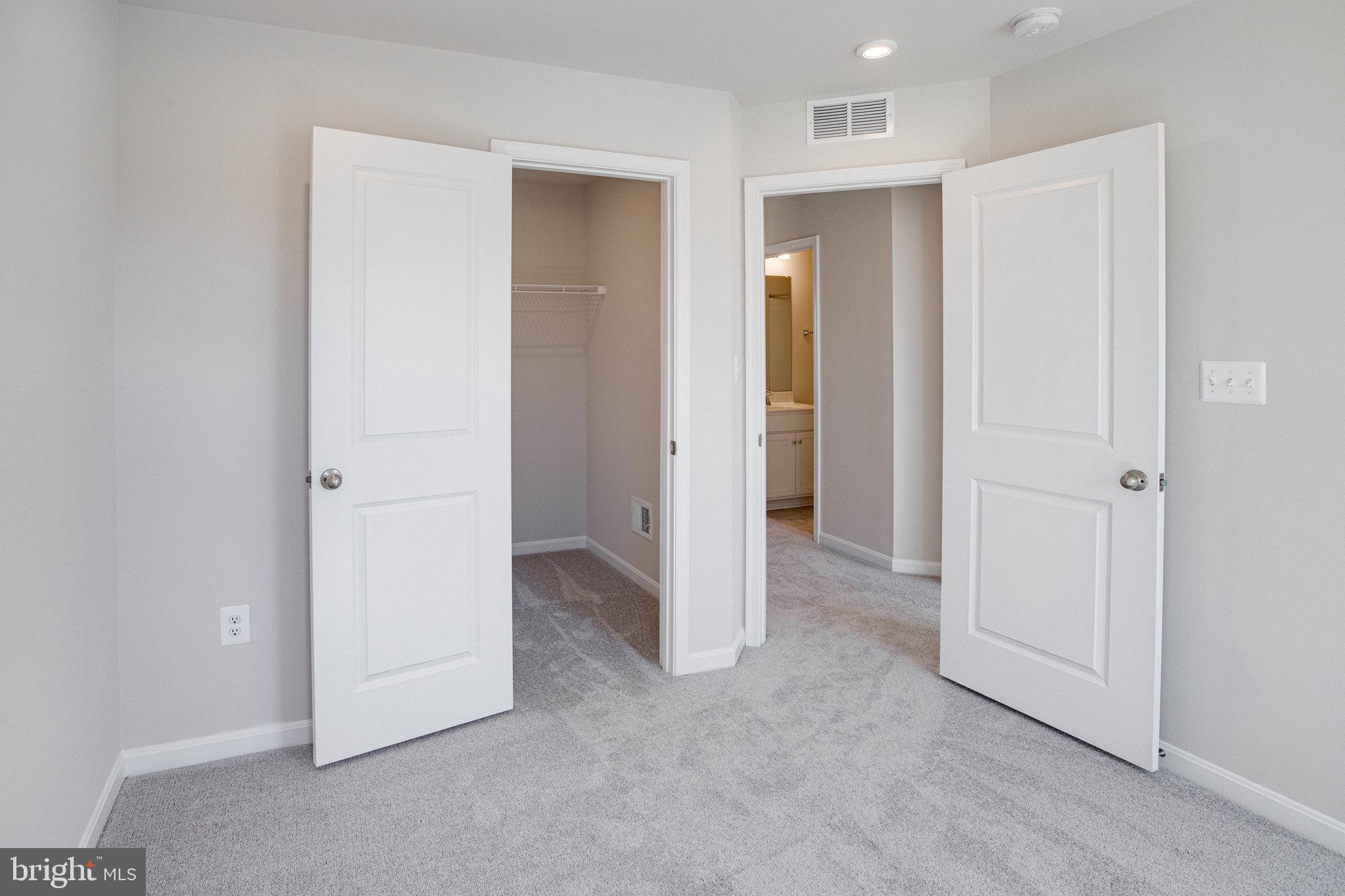 3978 SHIRE MEADOW LANE