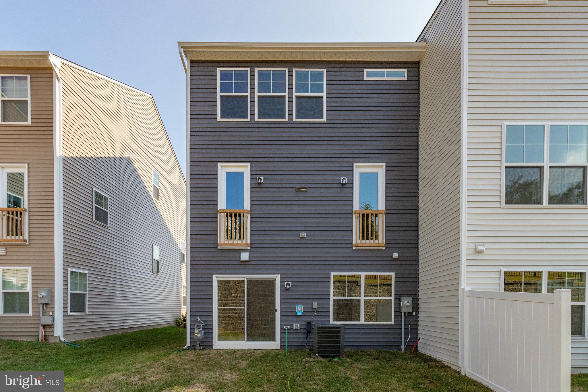 18297 SUMMIT POINTE DRIVE