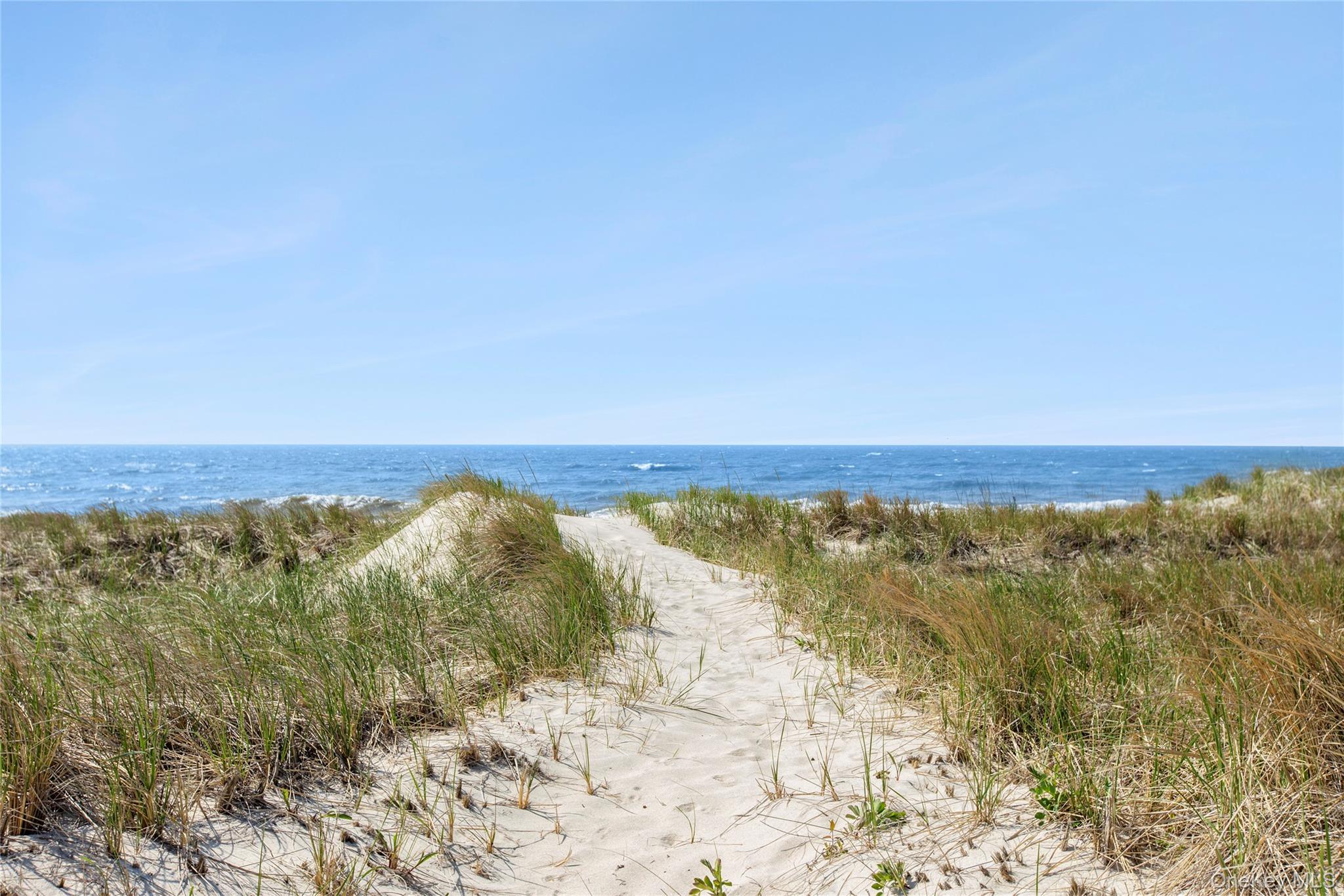627 Dune Road