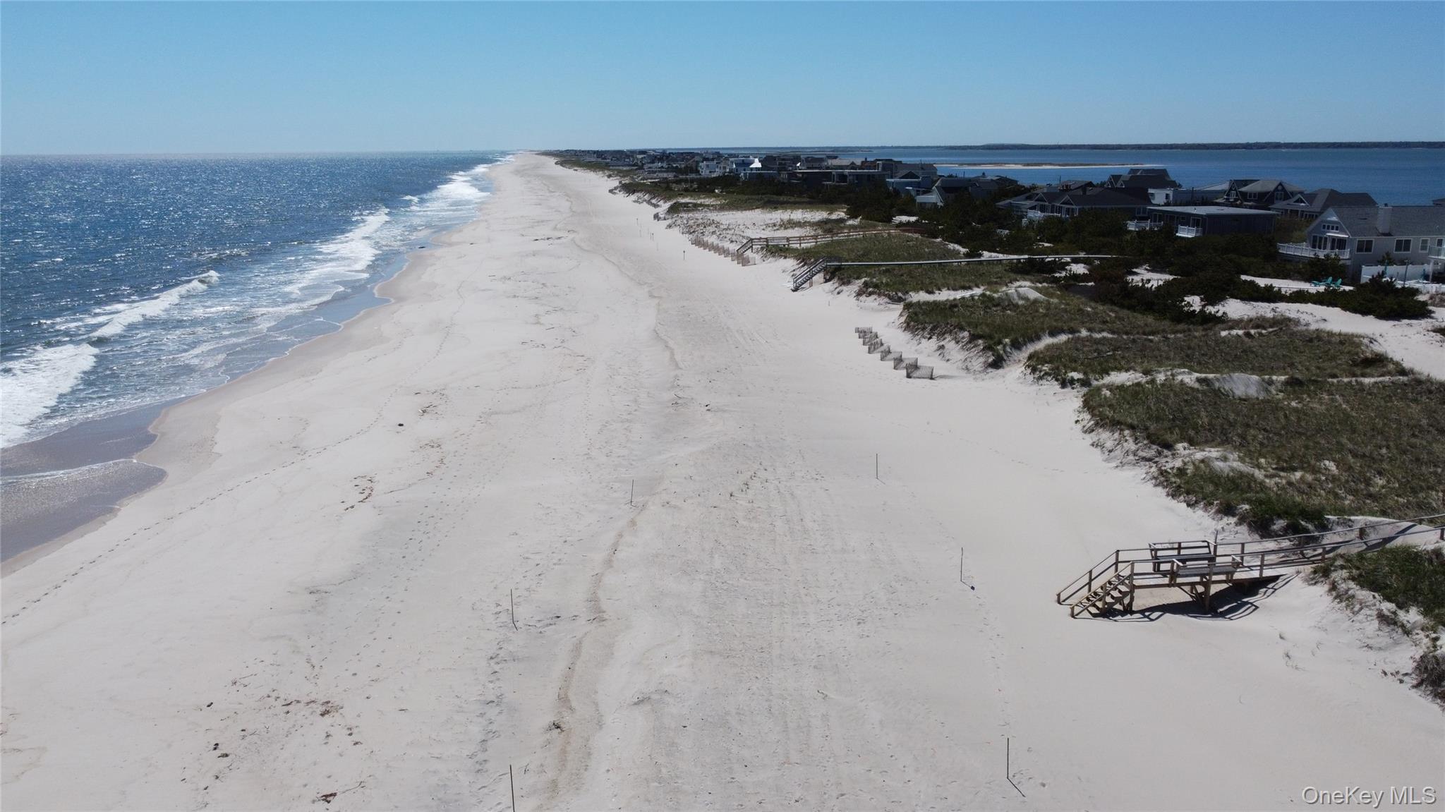 627 Dune Road