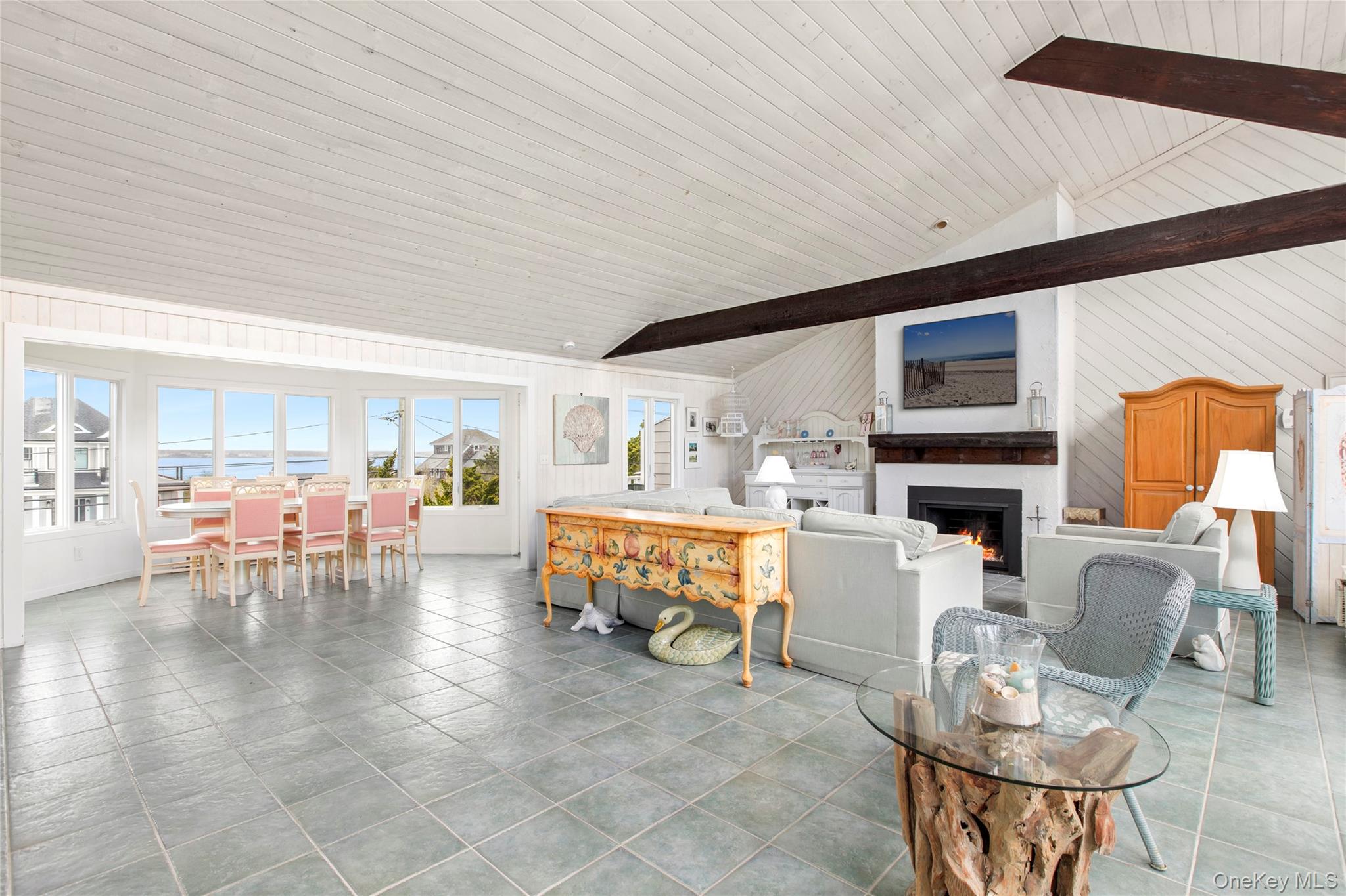 627 Dune Road