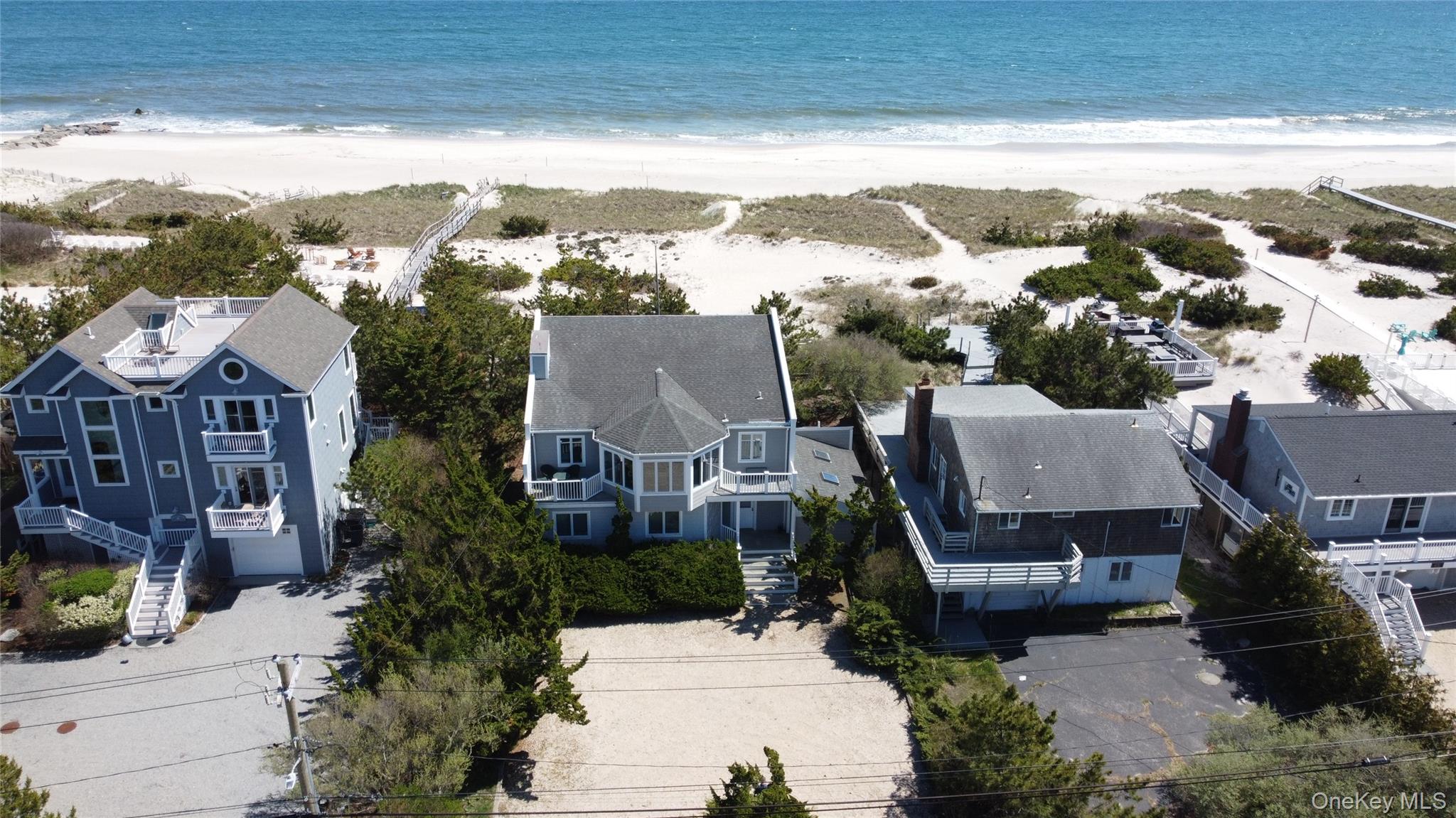 627 Dune Road