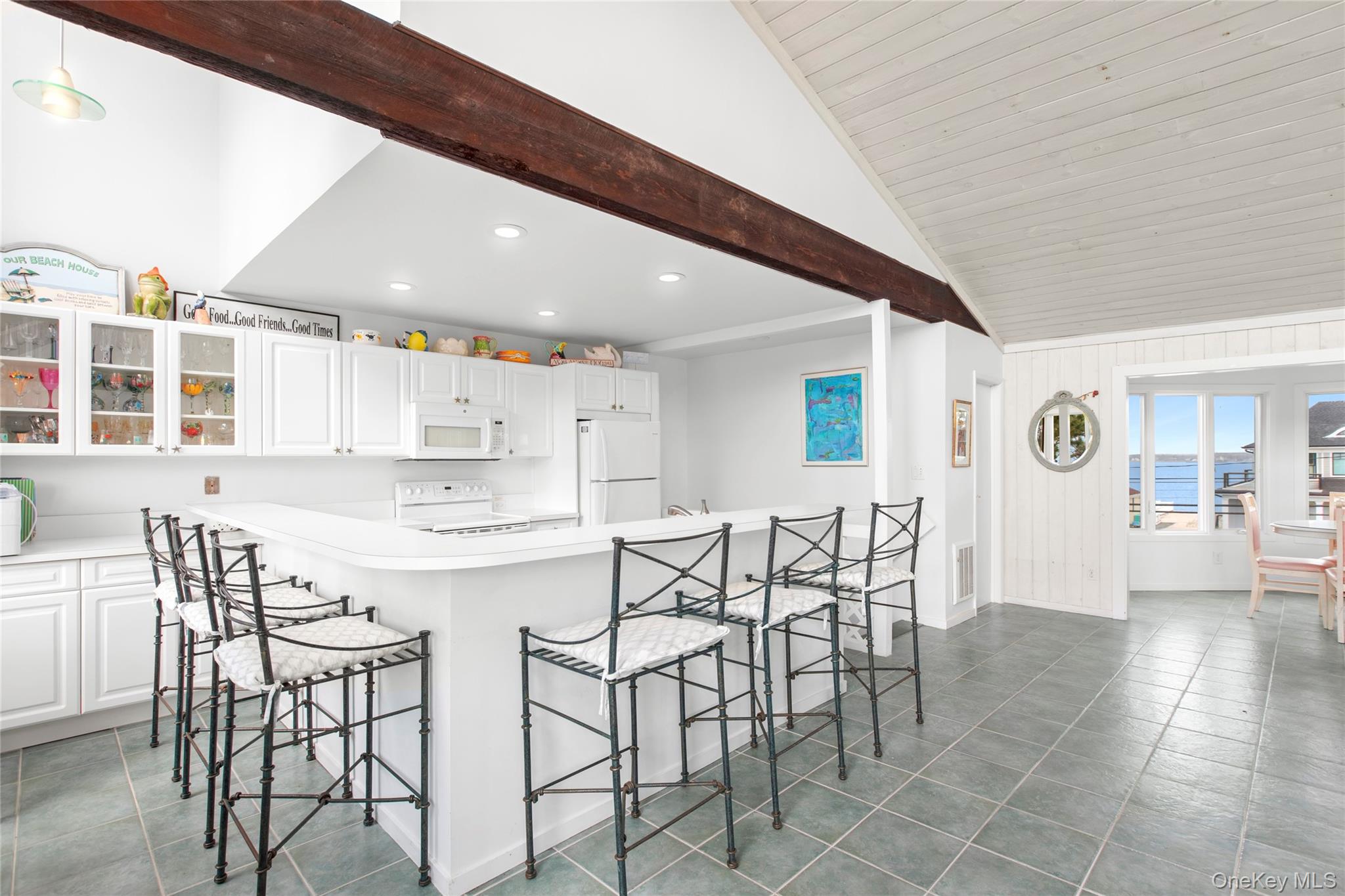 627 Dune Road