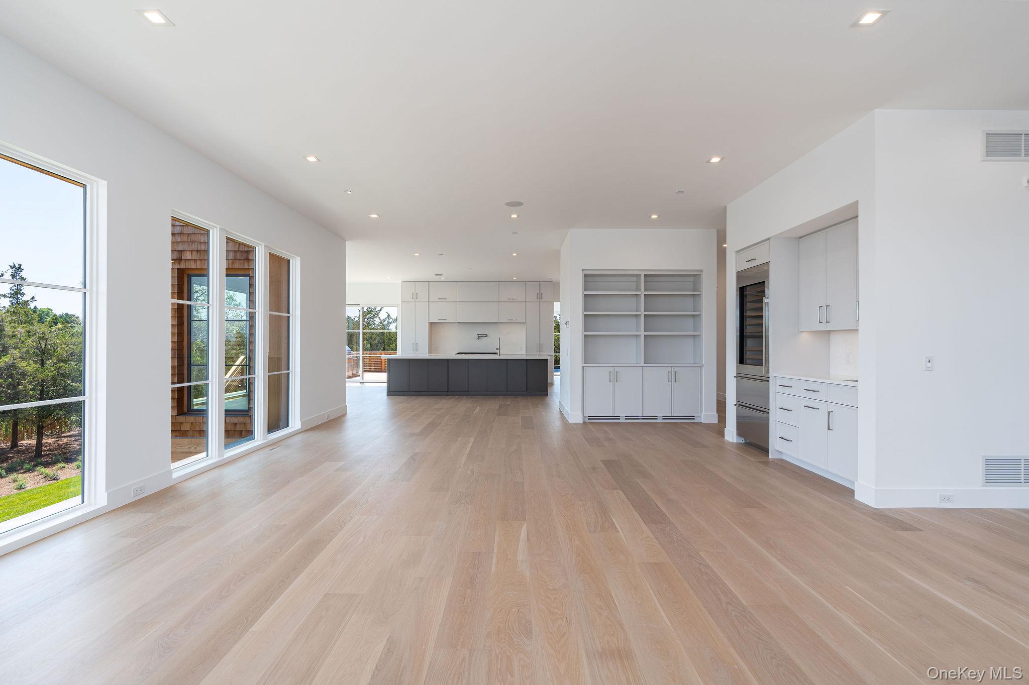 9 E Division Street