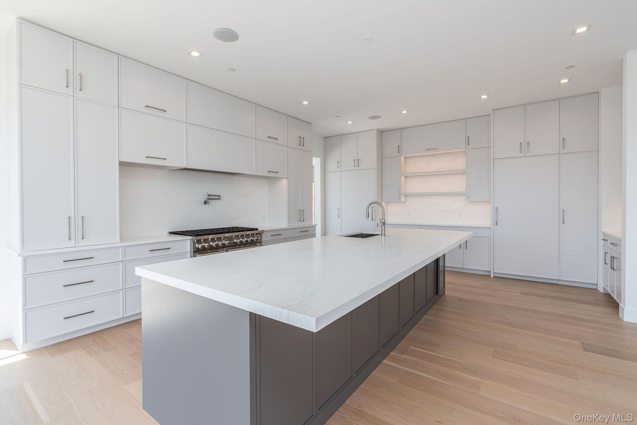9 E Division Street