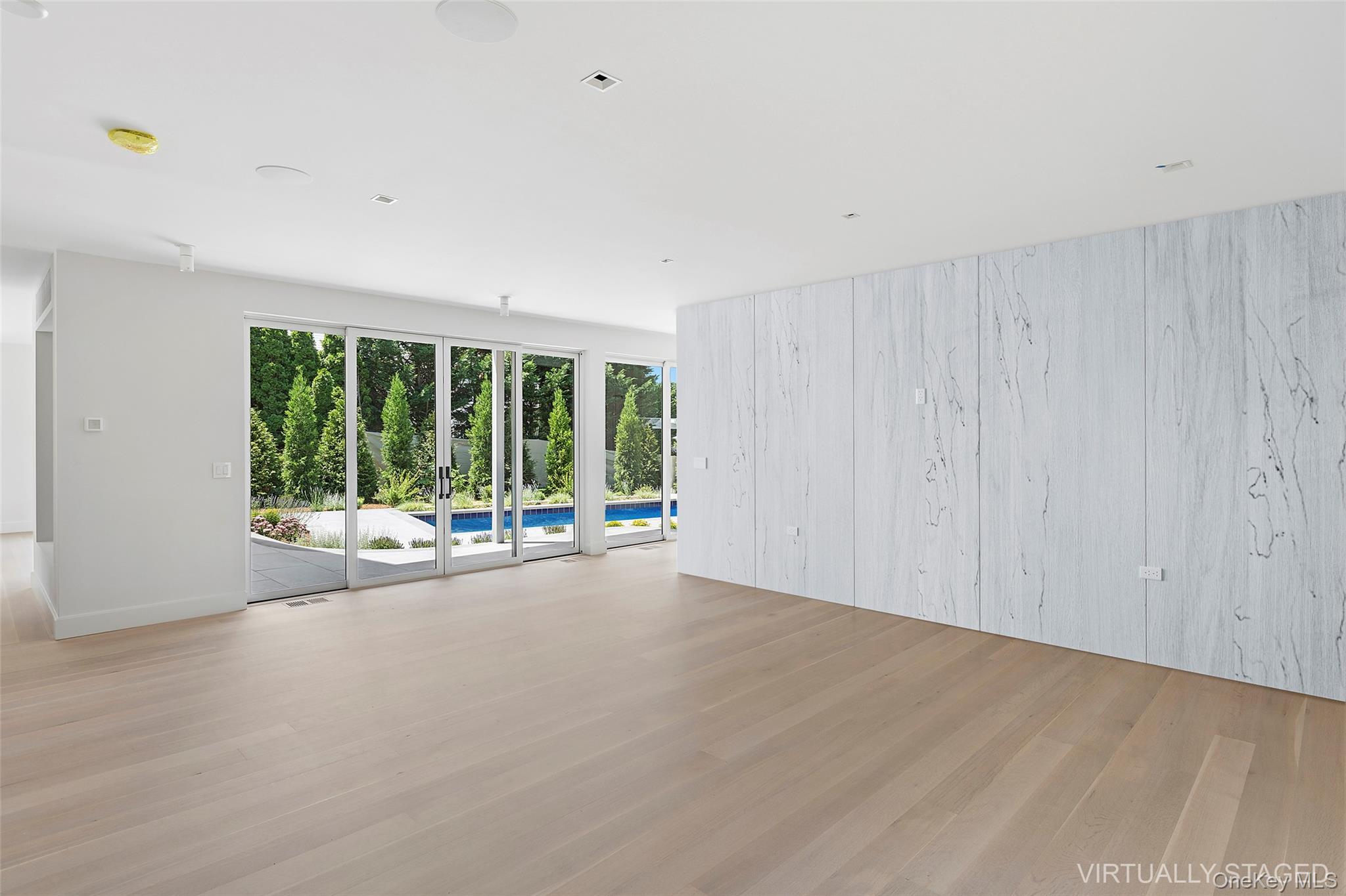 25 Bluff Point Road