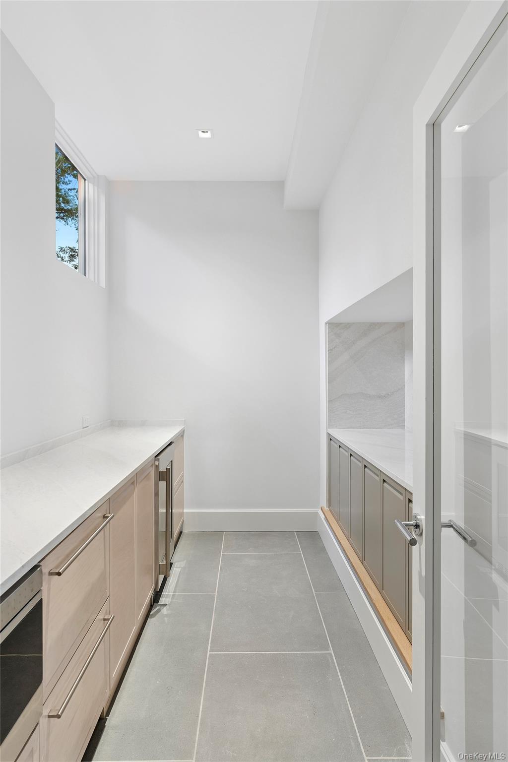 25 Bluff Point Road