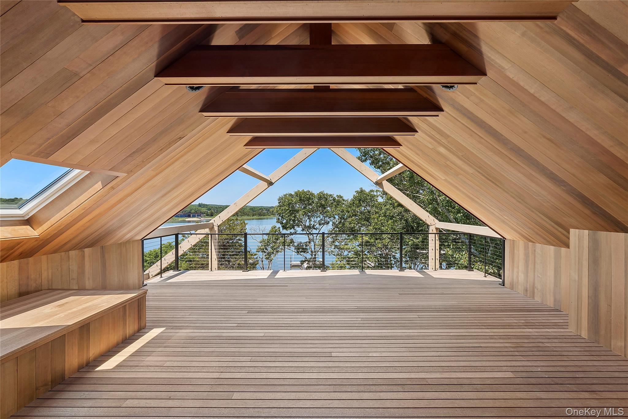 25 Bluff Point Road