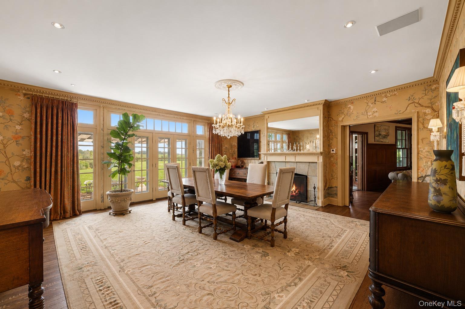 767 Montauk Highway