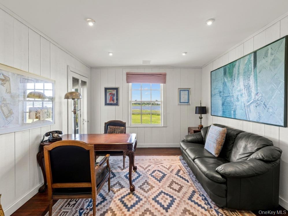 767 Montauk Highway