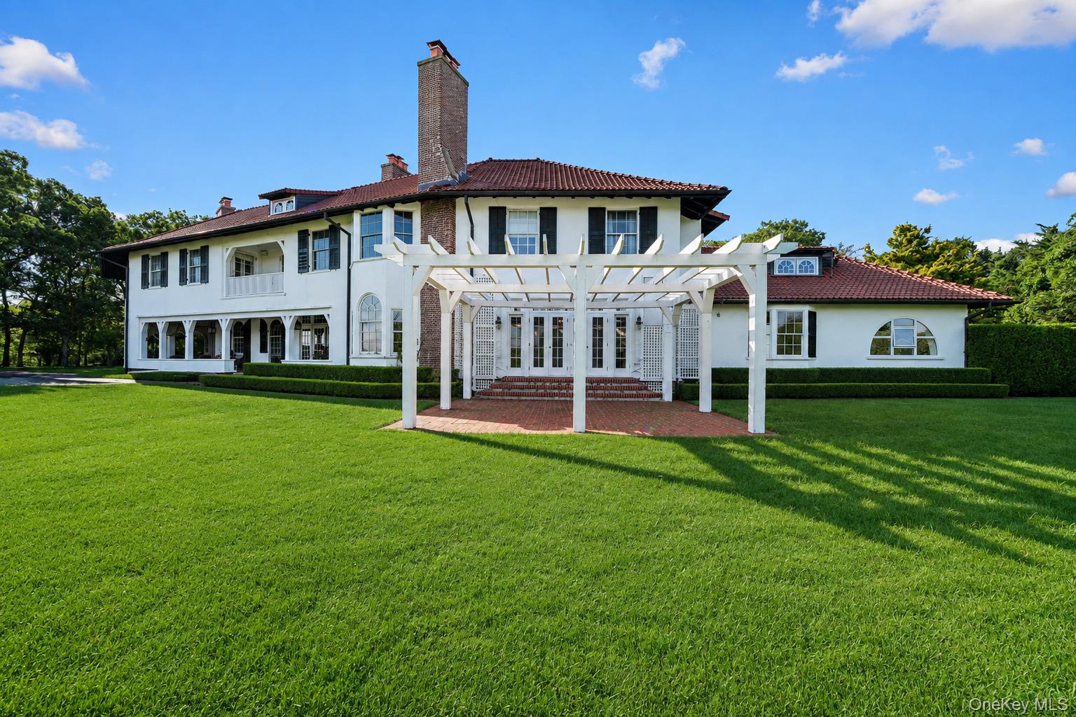 767 Montauk Highway