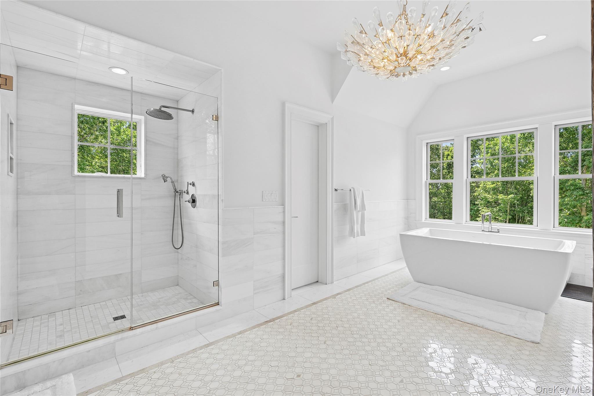 471 Middle Line Highway