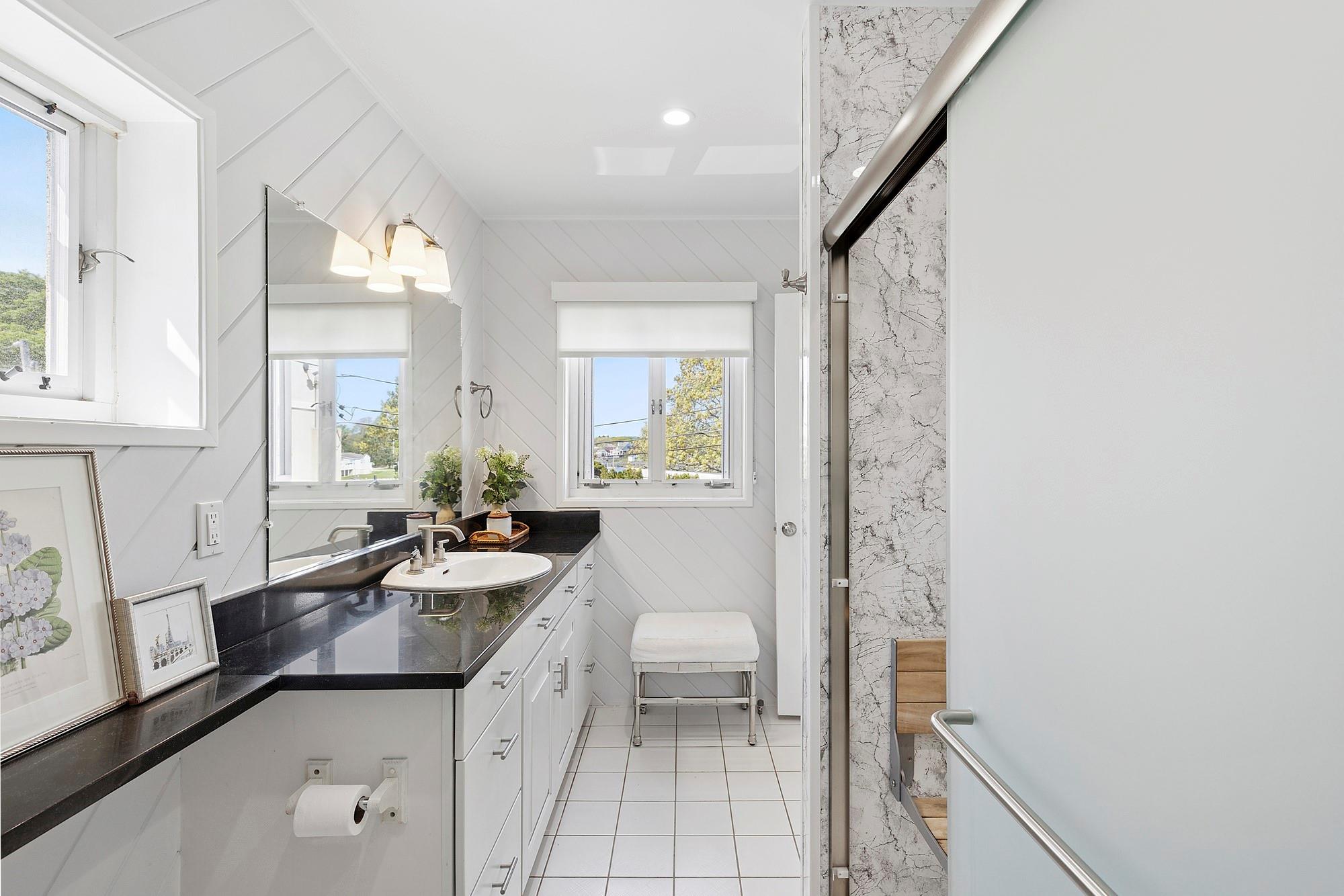 47 Rampasture Road Unit: Apt. M