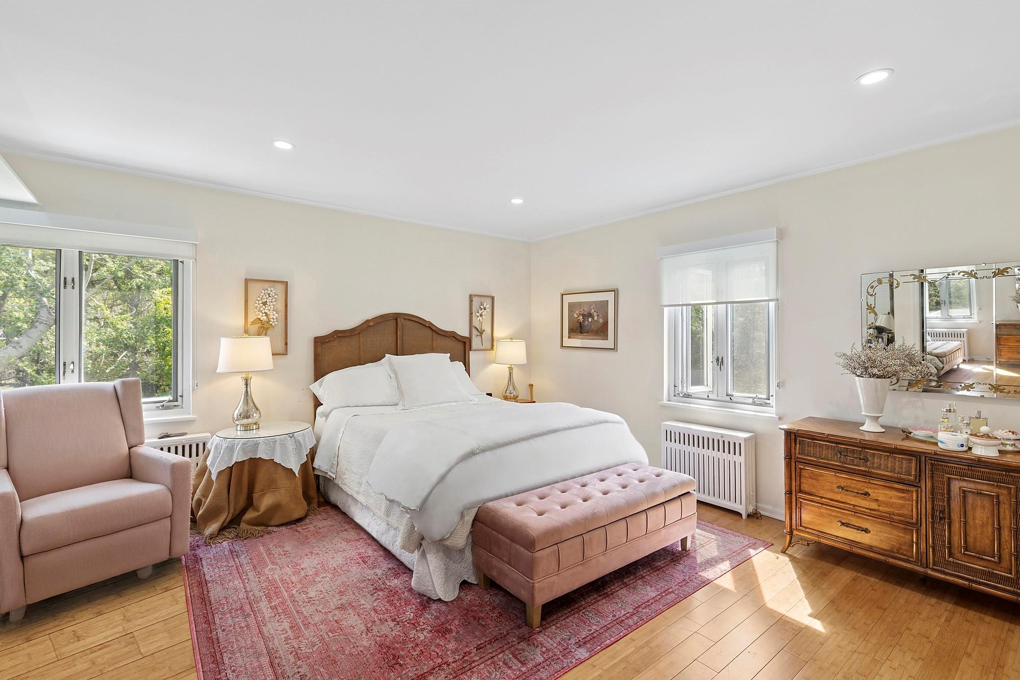 47 Rampasture Road Unit: Apt. M