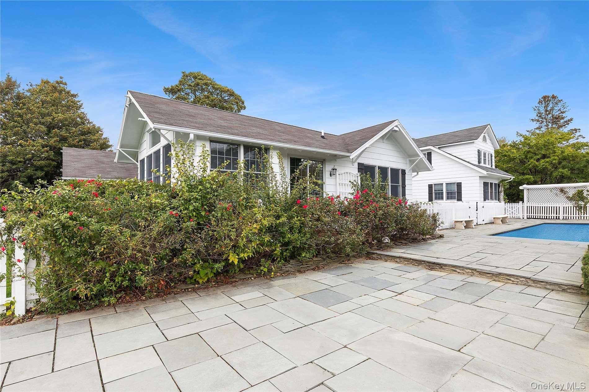 22 Bayfield Lane