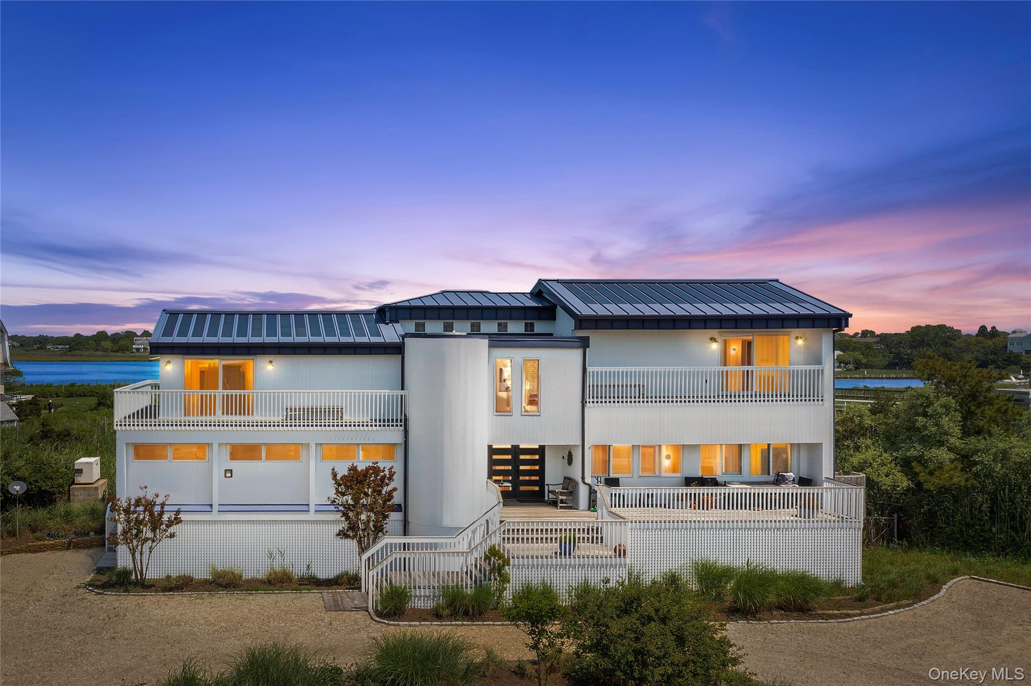 3 Waters Edge Drive